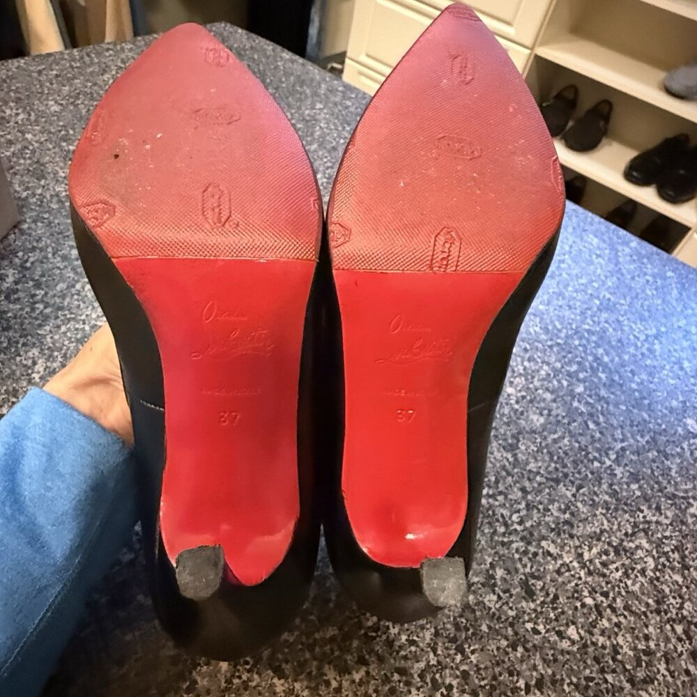 Christian Louboutin Simple Pump Black Leather Heels Box Dust Ba - Picture 3 of 10